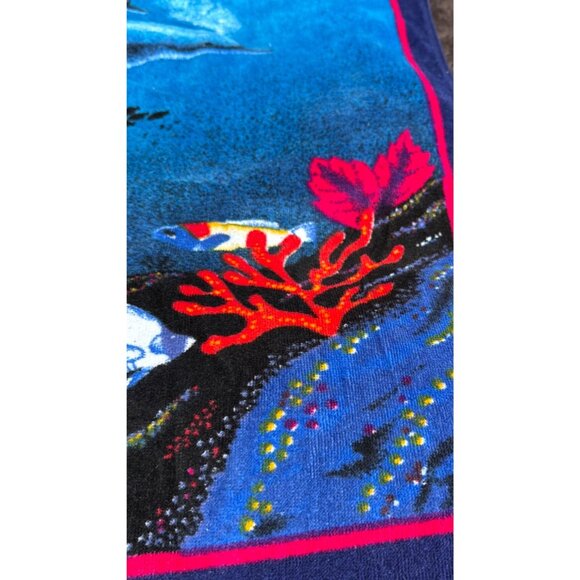 Dolphin Coral Reef Bonaire Summer Pool Ocean Lake Beach Bath Towel - Picture 7 of 16
